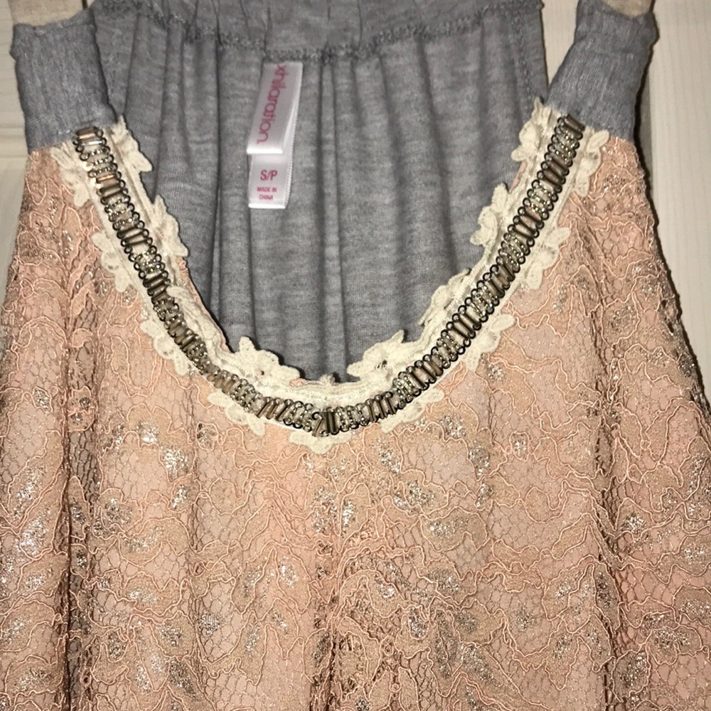 Tank top - Picture 2 of 3